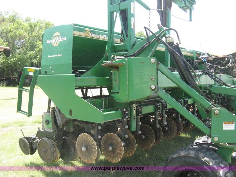 image for item H5279 2004 Great Plains 3N-4025P precision no-till drill