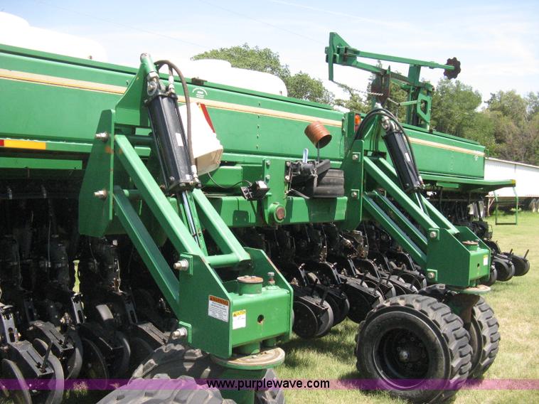 image for item H5279 2004 Great Plains 3N-4025P precision no-till drill