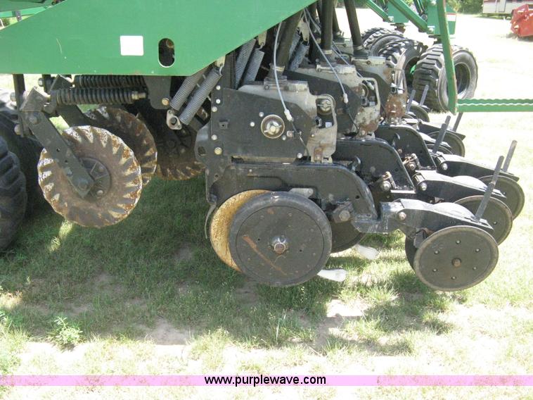 image for item H5279 2004 Great Plains 3N-4025P precision no-till drill