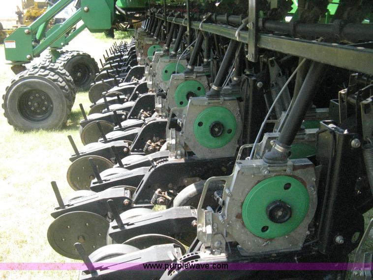 image for item H5279 2004 Great Plains 3N-4025P precision no-till drill