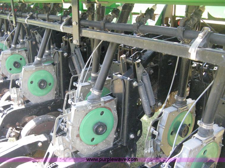 image for item H5279 2004 Great Plains 3N-4025P precision no-till drill