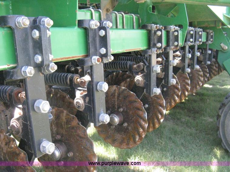 image for item H5279 2004 Great Plains 3N-4025P precision no-till drill