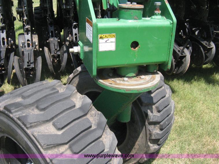 image for item H5279 2004 Great Plains 3N-4025P precision no-till drill