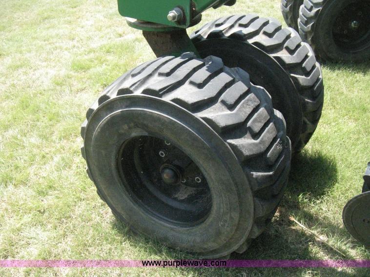 image for item H5279 2004 Great Plains 3N-4025P precision no-till drill