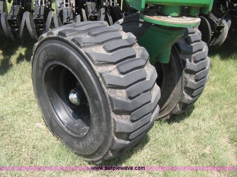 image for item H5279 2004 Great Plains 3N-4025P precision no-till drill