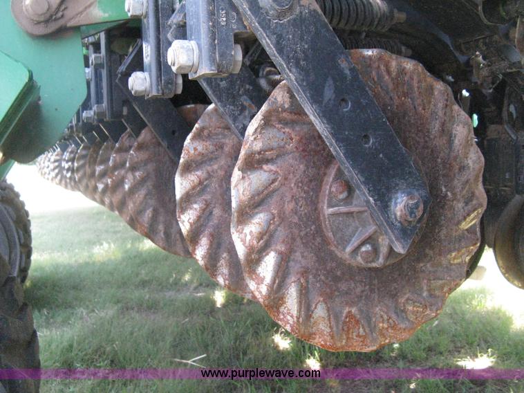 image for item H5279 2004 Great Plains 3N-4025P precision no-till drill