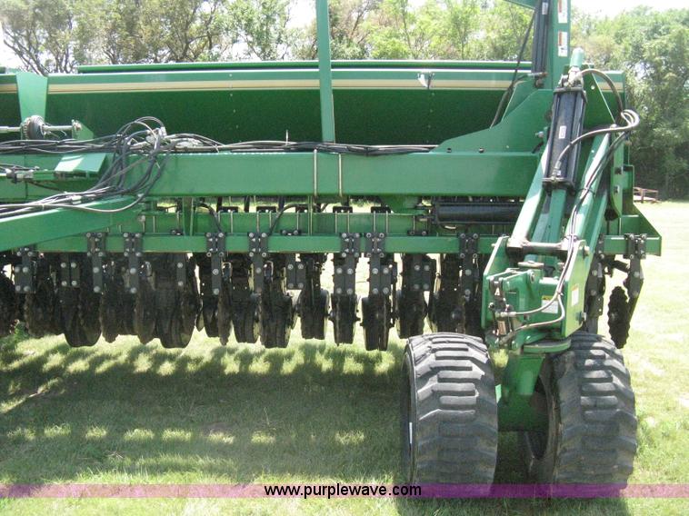 image for item H5279 2004 Great Plains 3N-4025P precision no-till drill