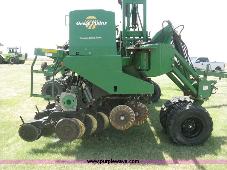 image for item H5279 2004 Great Plains 3N-4025P precision no-till drill