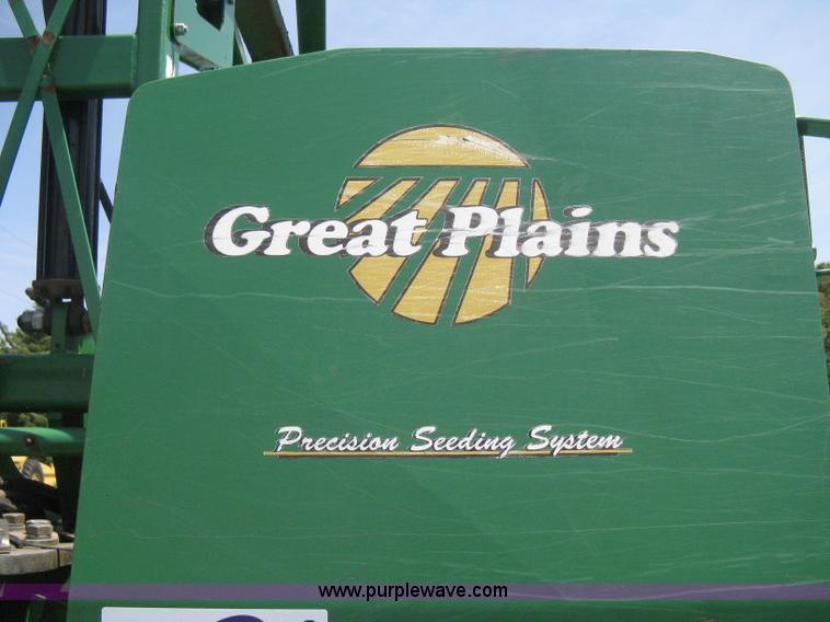 image for item H5279 2004 Great Plains 3N-4025P precision no-till drill