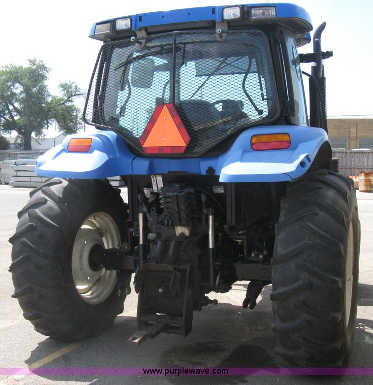 image for item H5310 2004 New Holland TS100A tractor