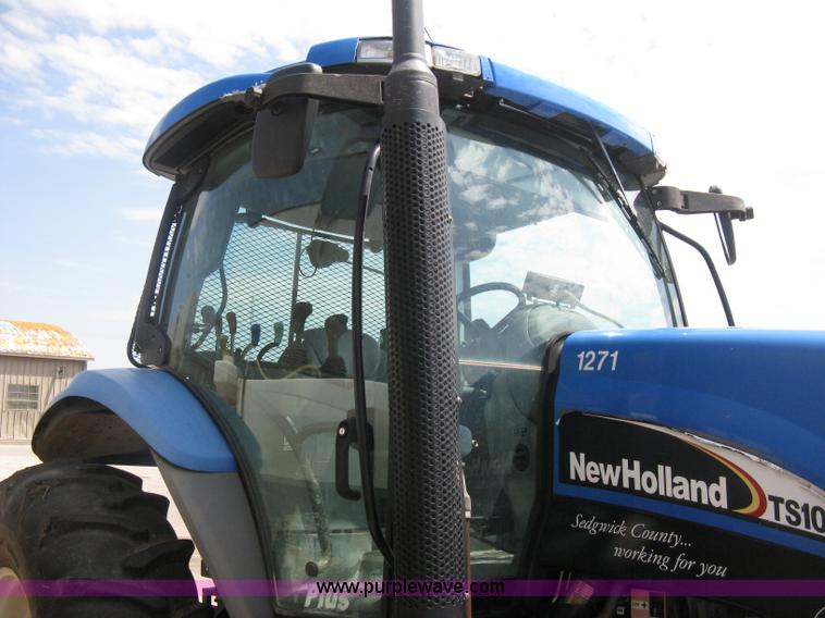 image for item H5310 2004 New Holland TS100A tractor