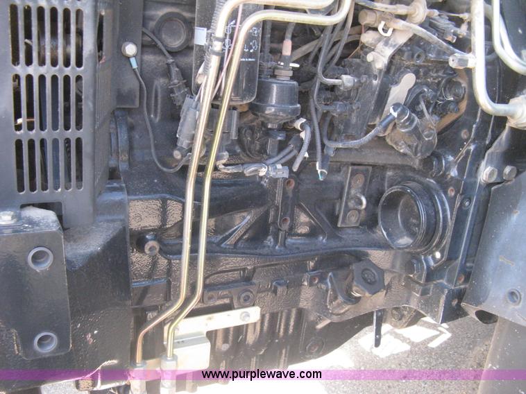 image for item H5310 2004 New Holland TS100A tractor