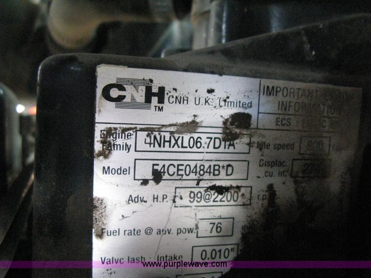 image for item H5310 2004 New Holland TS100A tractor