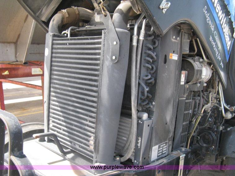 image for item H5310 2004 New Holland TS100A tractor