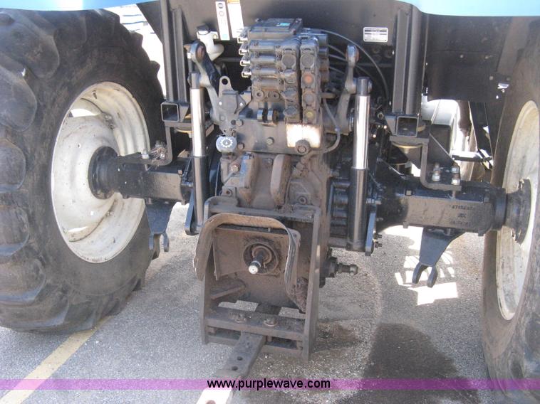 image for item H5310 2004 New Holland TS100A tractor