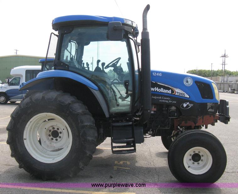 image for item H5311 2004 New Holland TS100A Plus tractor