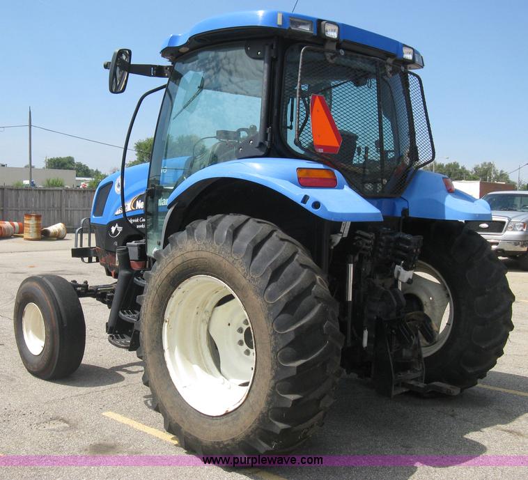 image for item H5311 2004 New Holland TS100A Plus tractor