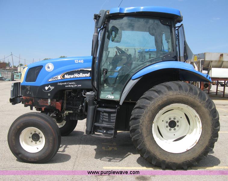 image for item H5311 2004 New Holland TS100A Plus tractor