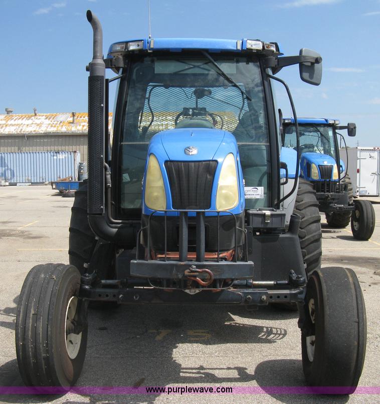 image for item H5311 2004 New Holland TS100A Plus tractor