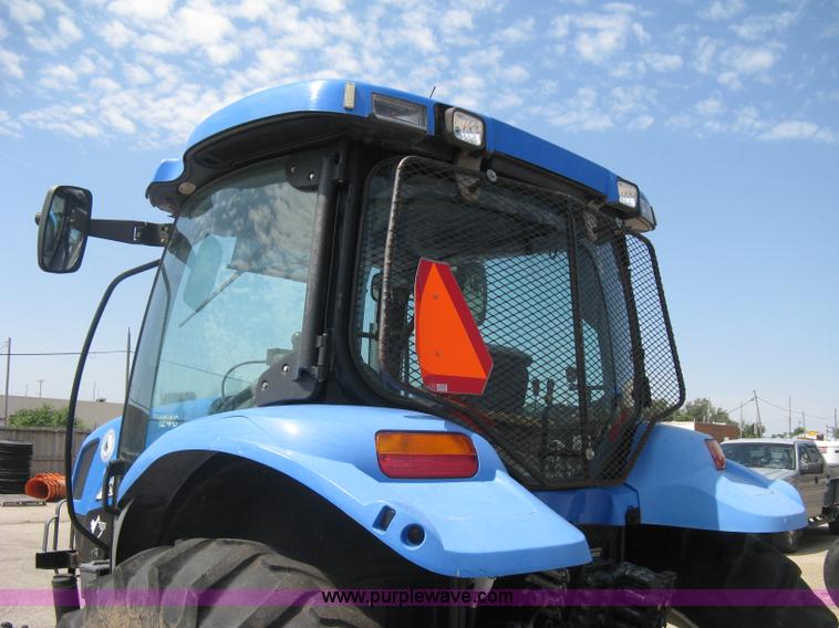 image for item H5311 2004 New Holland TS100A Plus tractor