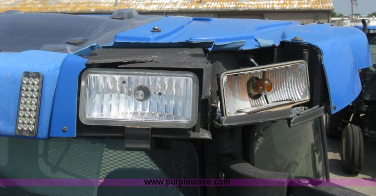 image for item H5311 2004 New Holland TS100A Plus tractor