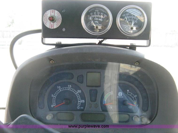 image for item H5311 2004 New Holland TS100A Plus tractor