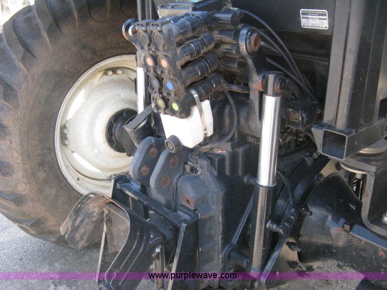 image for item H5311 2004 New Holland TS100A Plus tractor