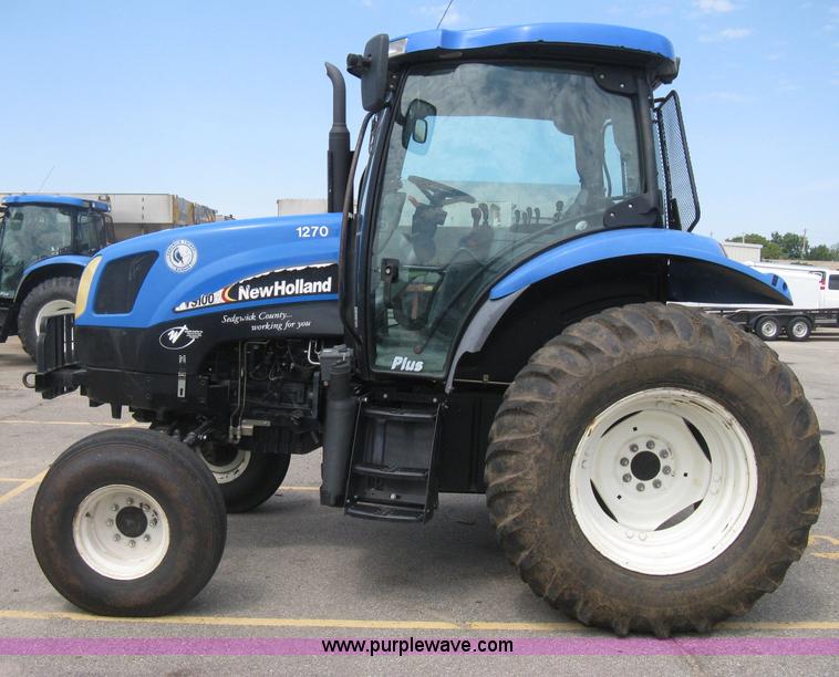 image for item H5312 2004 New Holland TS100A Plus tractor