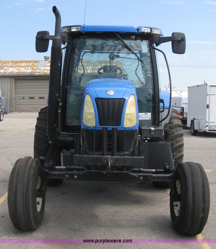 image for item H5312 2004 New Holland TS100A Plus tractor