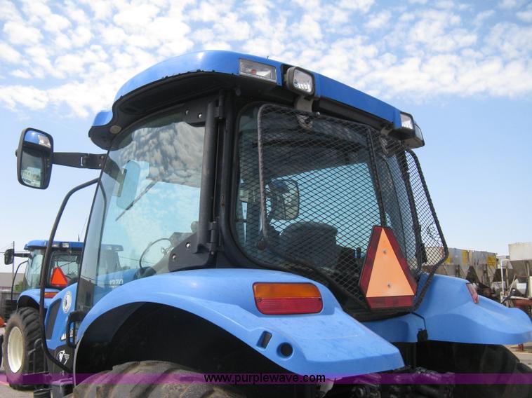 image for item H5312 2004 New Holland TS100A Plus tractor