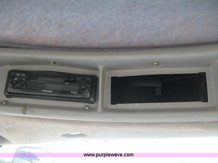 image for item H5312 2004 New Holland TS100A Plus tractor