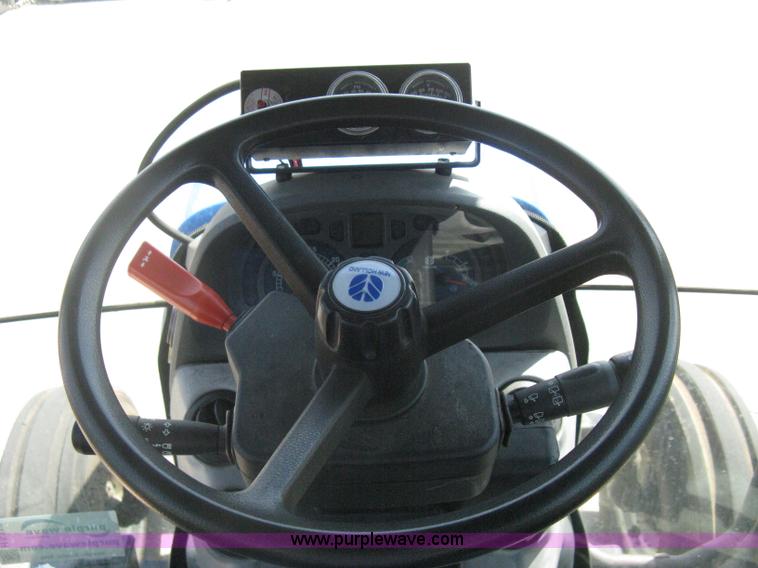 image for item H5312 2004 New Holland TS100A Plus tractor