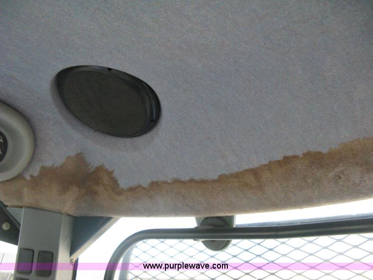 image for item H5312 2004 New Holland TS100A Plus tractor