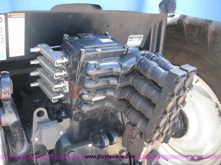 image for item H5312 2004 New Holland TS100A Plus tractor