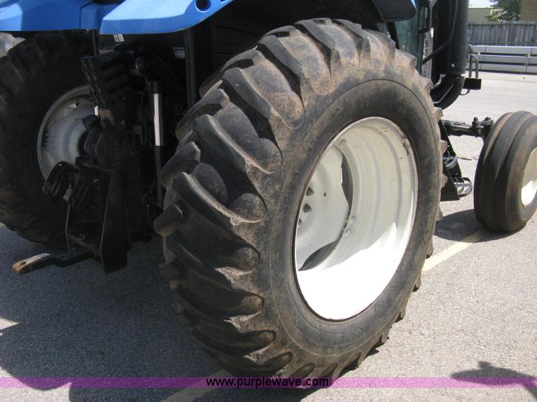 image for item H5312 2004 New Holland TS100A Plus tractor