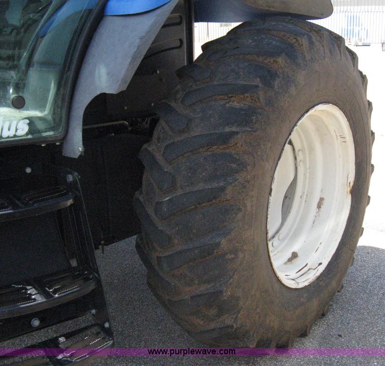 image for item H5312 2004 New Holland TS100A Plus tractor