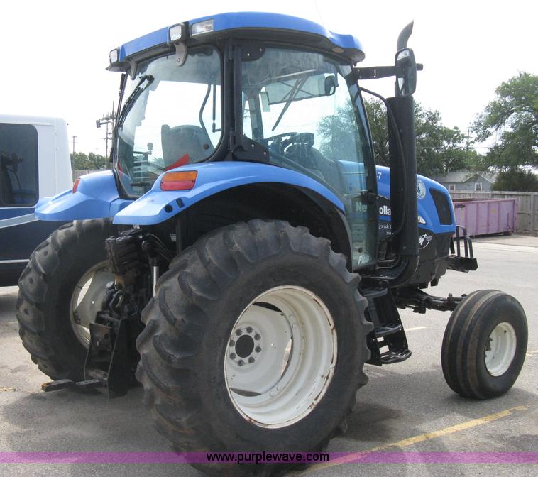 image for item H5313 2004 New Holland TS100A Plus tractor