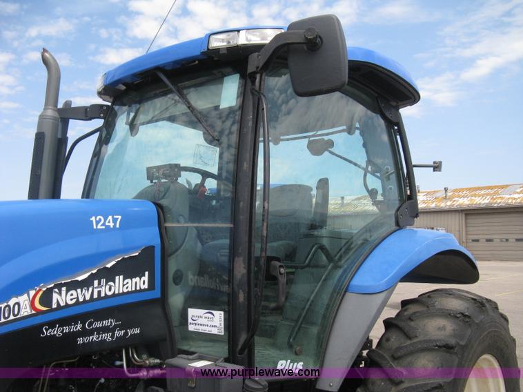 image for item H5313 2004 New Holland TS100A Plus tractor