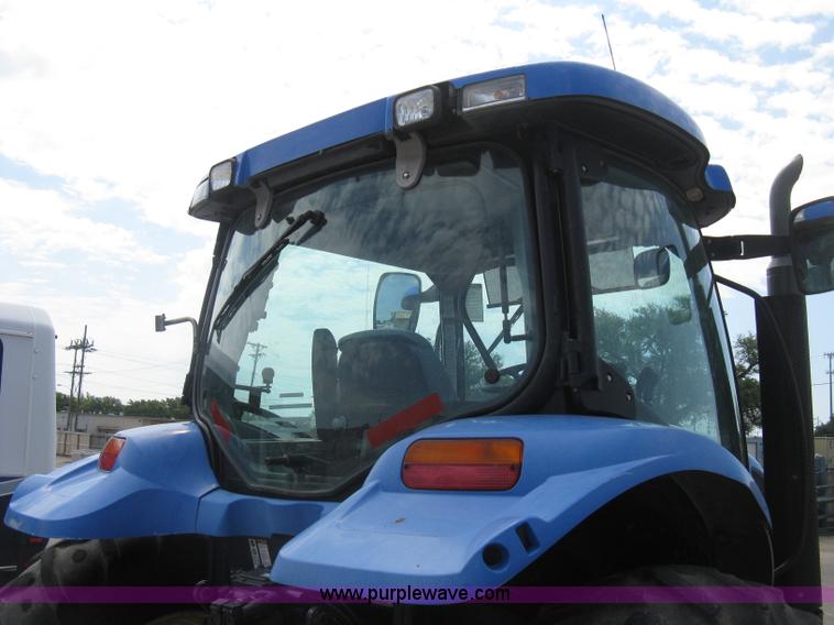 image for item H5313 2004 New Holland TS100A Plus tractor