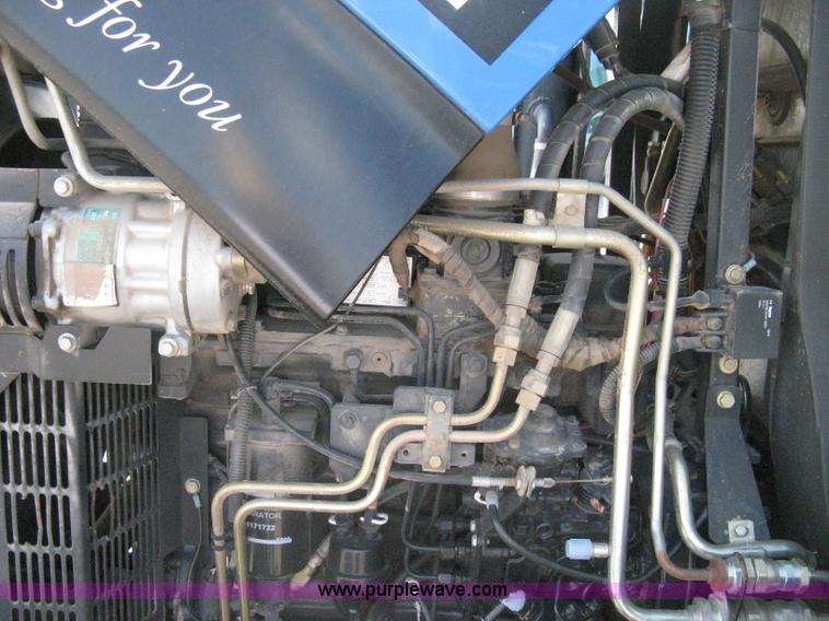 image for item H5313 2004 New Holland TS100A Plus tractor