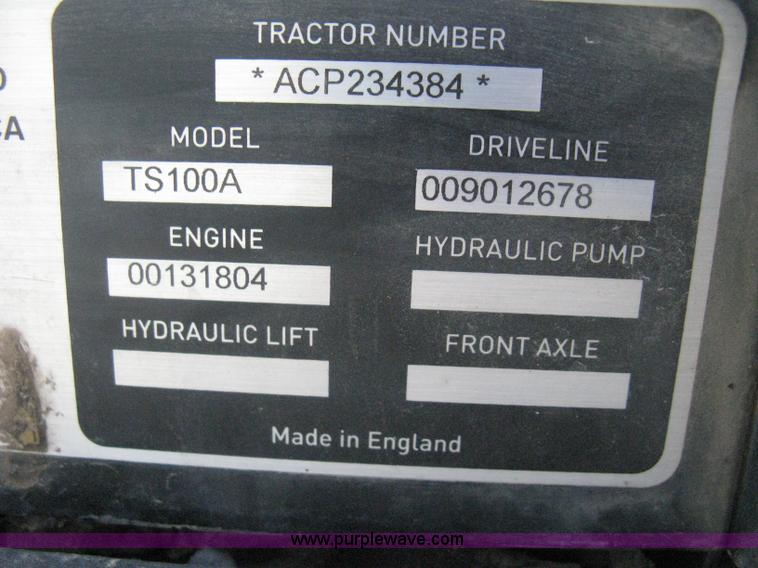 image for item H5313 2004 New Holland TS100A Plus tractor