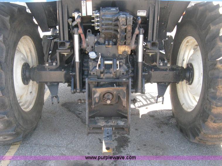 image for item H5313 2004 New Holland TS100A Plus tractor