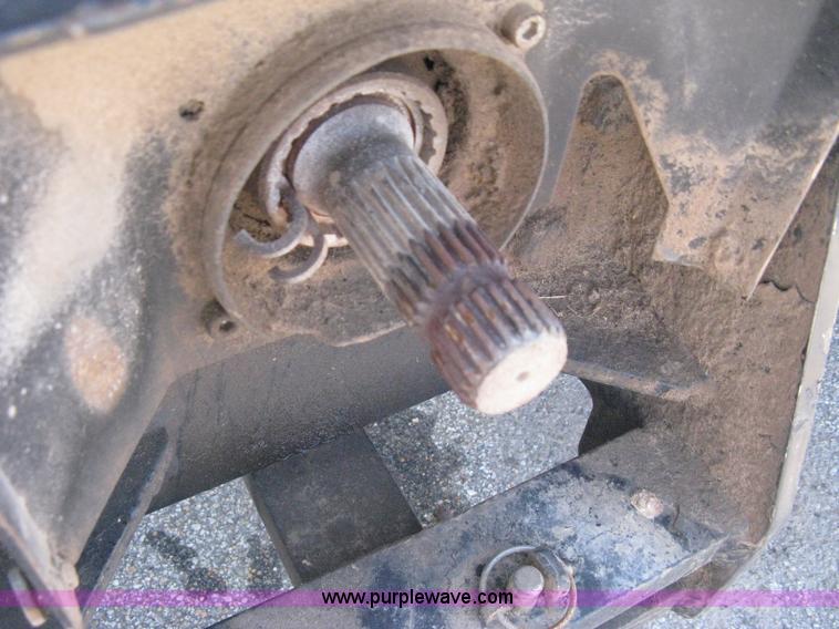 image for item H5313 2004 New Holland TS100A Plus tractor