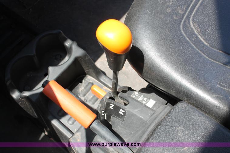 image for item H5622 2012 John Deere 825i Gator utility vehicle