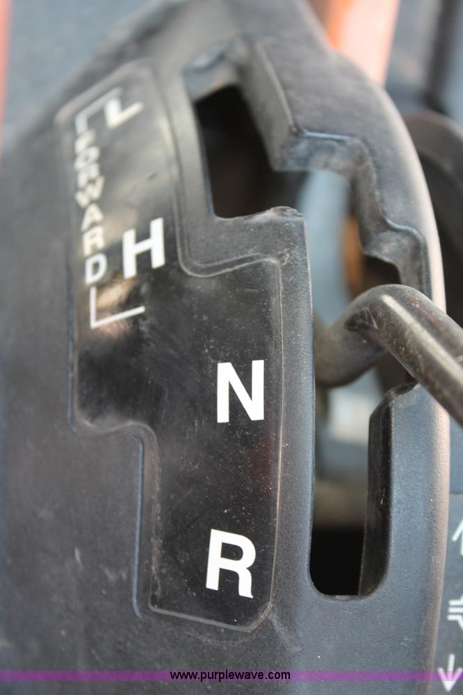 image for item H5622 2012 John Deere 825i Gator utility vehicle