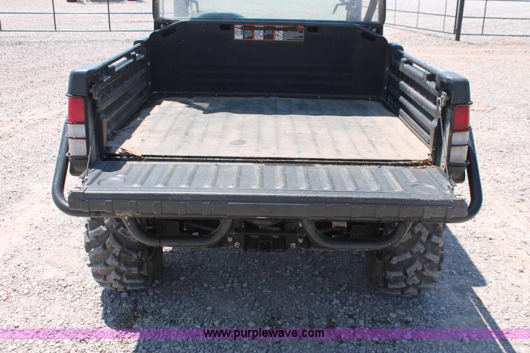 image for item H5622 2012 John Deere 825i Gator utility vehicle