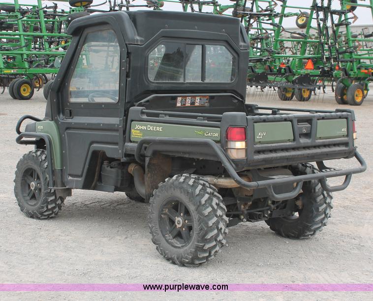 image for item H8253 2012 John Deere 825i Gator utility vehicle