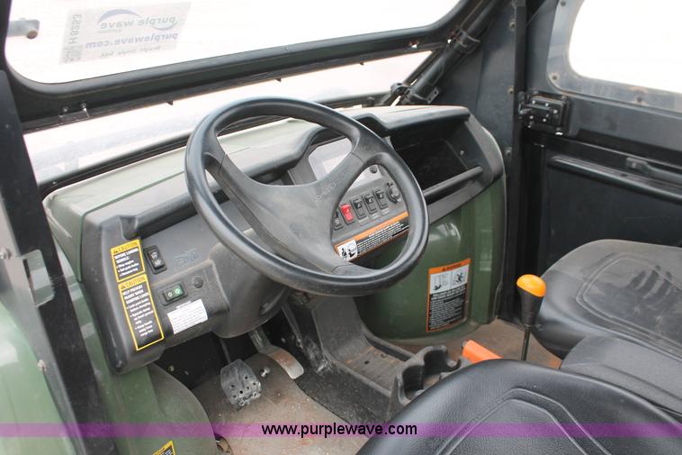 image for item H8253 2012 John Deere 825i Gator utility vehicle