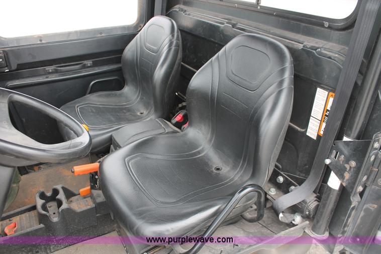 image for item H8253 2012 John Deere 825i Gator utility vehicle