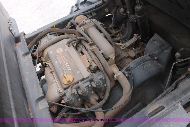 image for item H8253 2012 John Deere 825i Gator utility vehicle